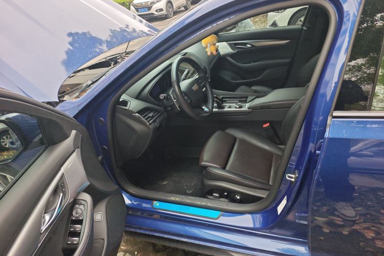 Used Cadillac CT5 2021 28T Advanced Sport Model Left Front Seat