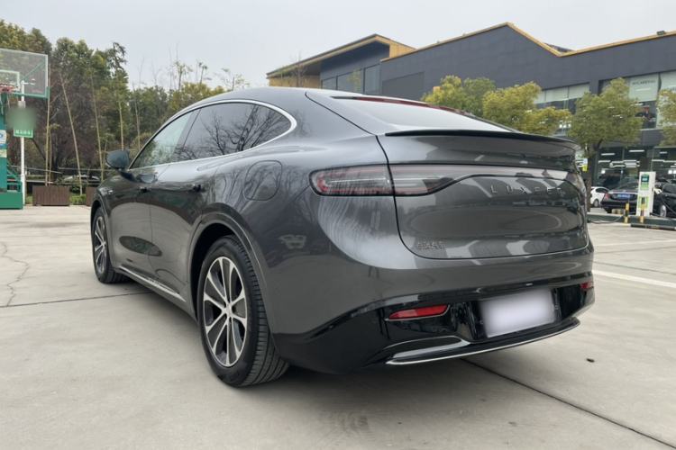 Used Hima Luxeed R7 2024 All-Electric 736 km Ultra