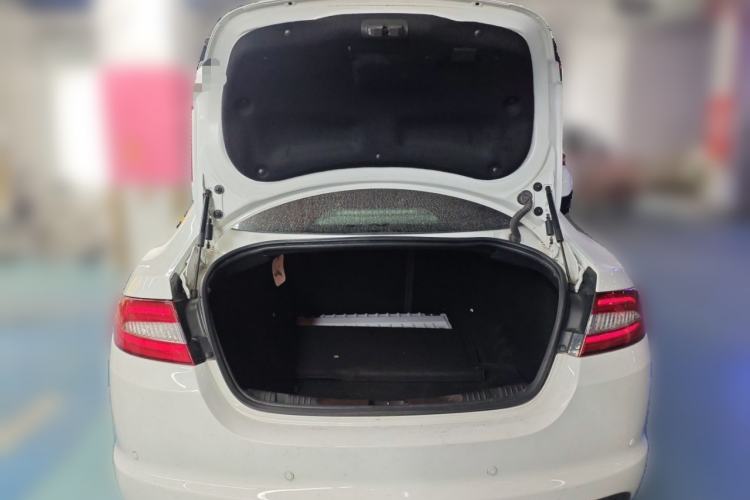 Used Jaguar XF 2015 XF 2.0T Prestige Edition
