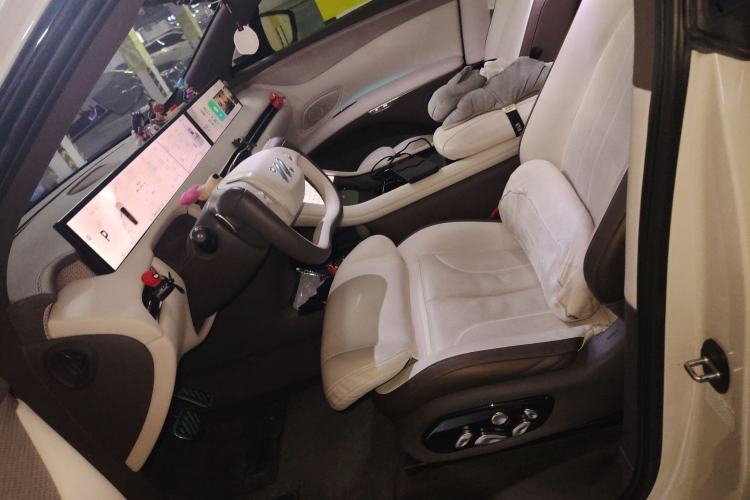 Used IM LS7 2023 90 kWh Elite Rear-Drive Version