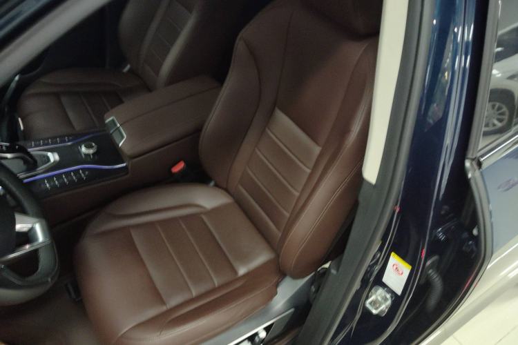 Used Wey VV7 2019 Upgraded Model 2.0T Ultra-Luxury Version China VI Standard