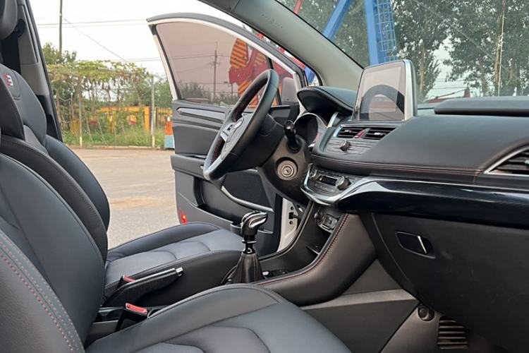 Used JAC Refine S3 2017 1.5L Manual Luxury Smart Model