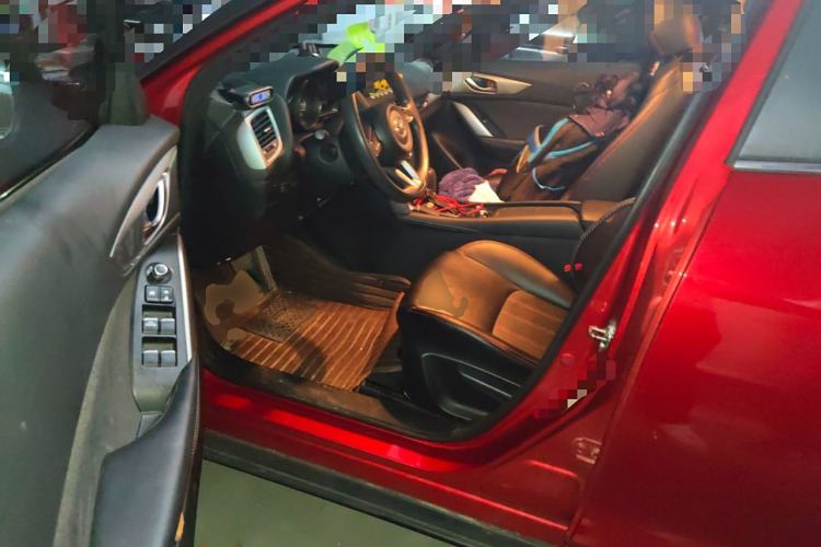 Used Mazda CX-4 2018 2.0L Automatic Two-Wheel Drive Blue Sky Dynamic Version China V Standard Driver Seat