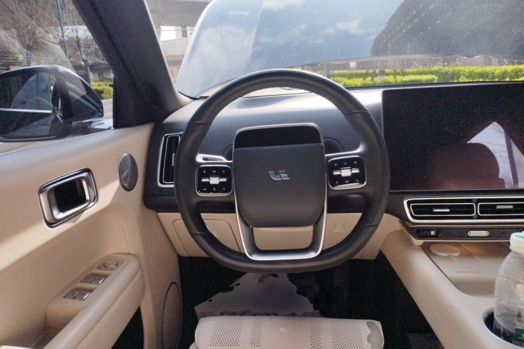 Used Li Auto L8 2023 Air model