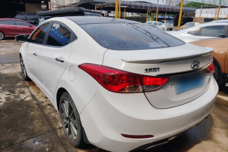 Used Hyundai Elantra (5th Generation / Langdong) 2015 1.6L Automatic Luxury Model Rear Left 45 Deg