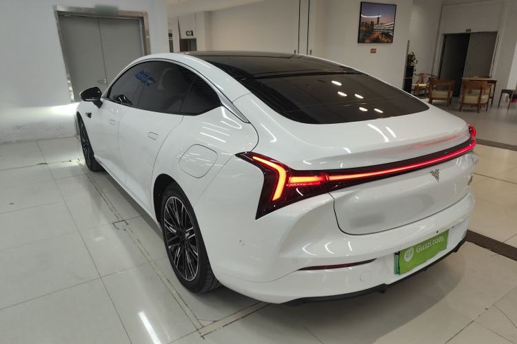 Used NETA S 2022 Extended-Range Version 1160 km Range Rear-Wheel-Drive Compact Edition