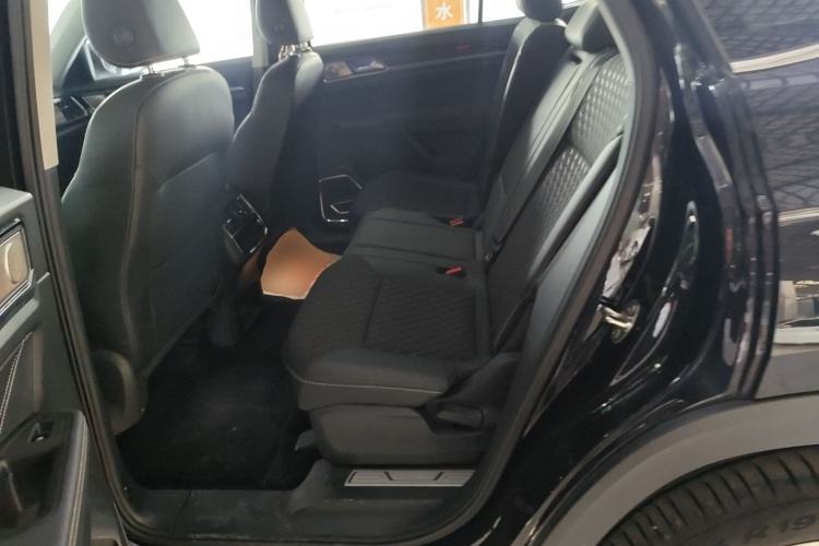 Used Volkswagen Teramont X 2020 Facelifted 330TSI Two-Wheel-Drive Luxury Edition Left Rear Seat