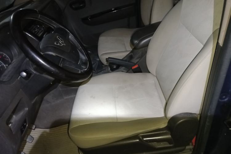 Used Wuling Rongguang V 2015 1.5L Standard Version Left Front Seat
