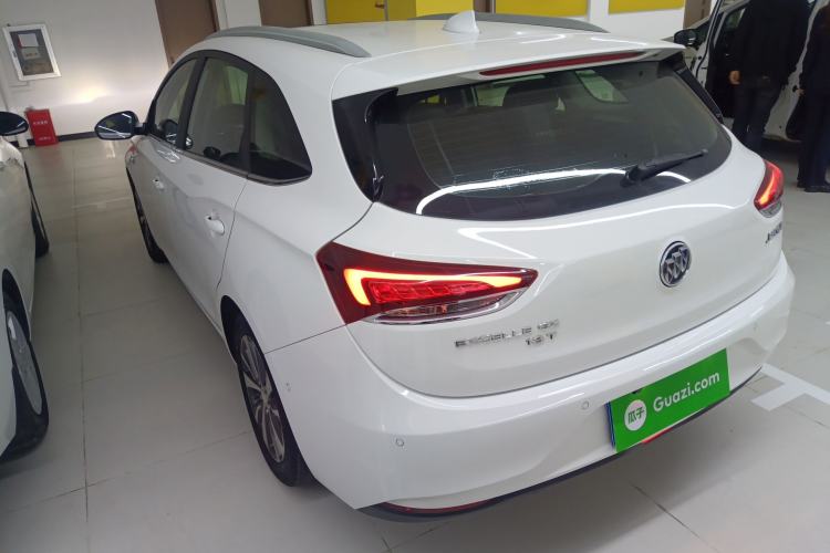 Used Buick Excelle GX 2018 18T Automatic Elite Model Exterior 2