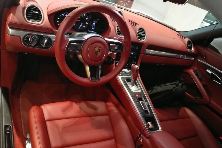 Used Porsche 718 2020 Boxster 2.0T
