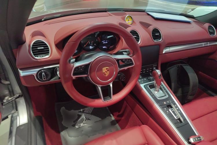 Used Porsche 718 2022 Boxster 2.0T Steering Wheel
