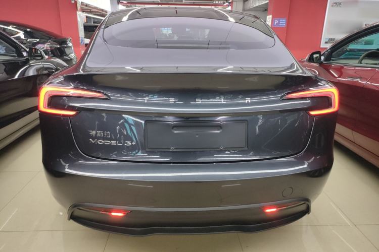 Used Tesla Model 3 2023 Long-Range All-Wheel-Drive Version