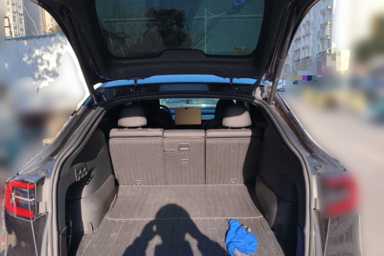 Used Tesla Model Y 2024 Rear-Wheel-Drive Version