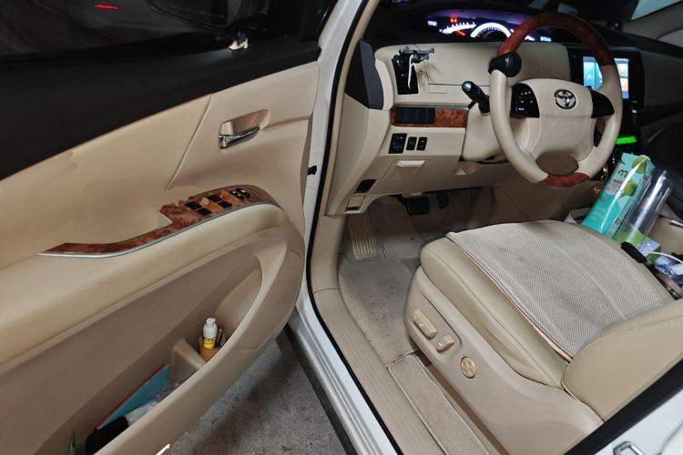 Used Toyota Previa  Driver Seat