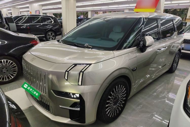 Used Zeekr 009 2022 WE Edition