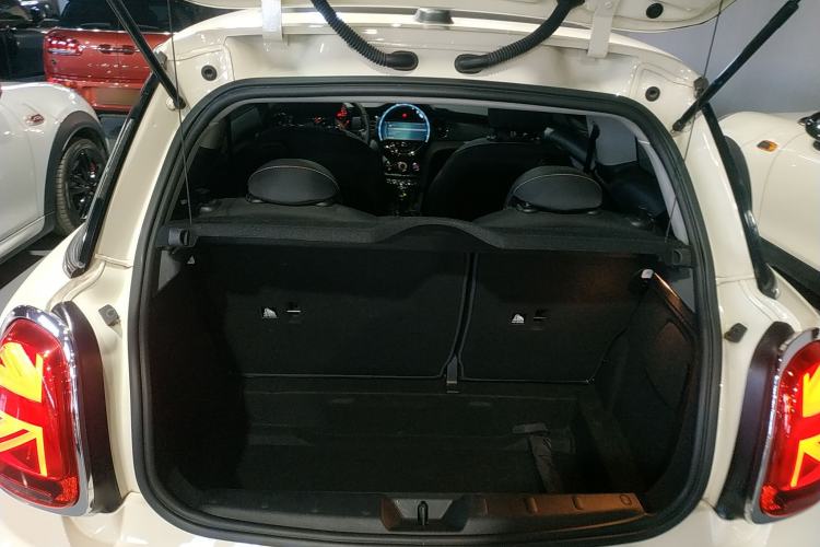 Used MINI MINI 2023 1.5T ONE