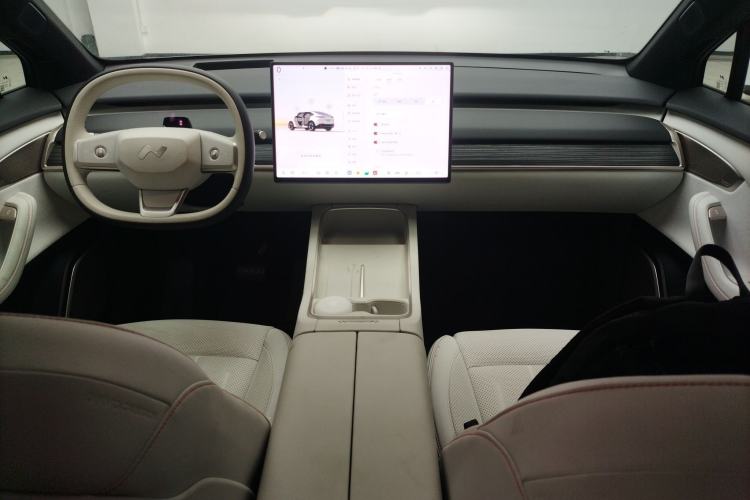 Used ONVO L60 2024 60 kWh Rear-Drive Version
