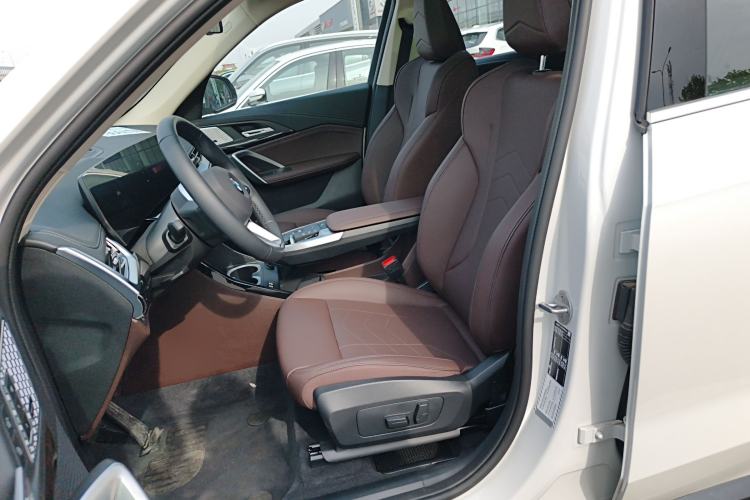 Used BMW X1 2024 sDrive25Li X Design Package Left Front Seat