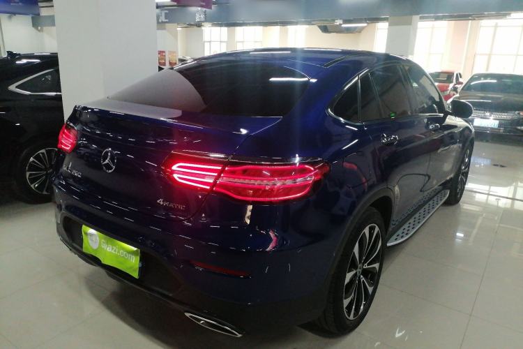 Used Mercedes-Benz GLC Coupe 2019 Facelift GLC 260 4MATIC Coupe SUV Rear Right 45 Deg