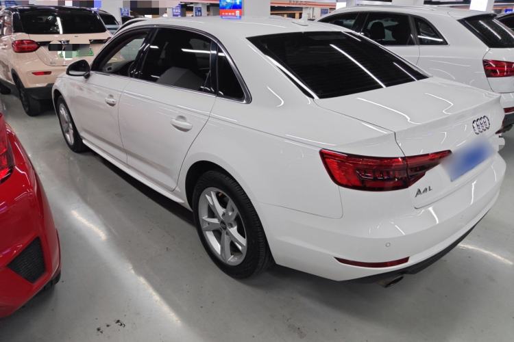 Used Audi A4L 2017 40 TFSI Fashion Model
