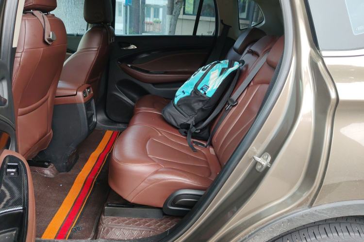 Used Buick Envision 2018 28T Four-Wheel Drive Elite Version Left Rear Seat