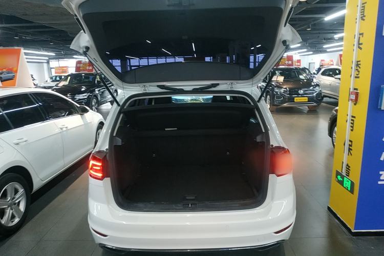 Used Volkswagen Golf Sportsvan 2019 280TSI Automatic Trendy Model China VI Standard