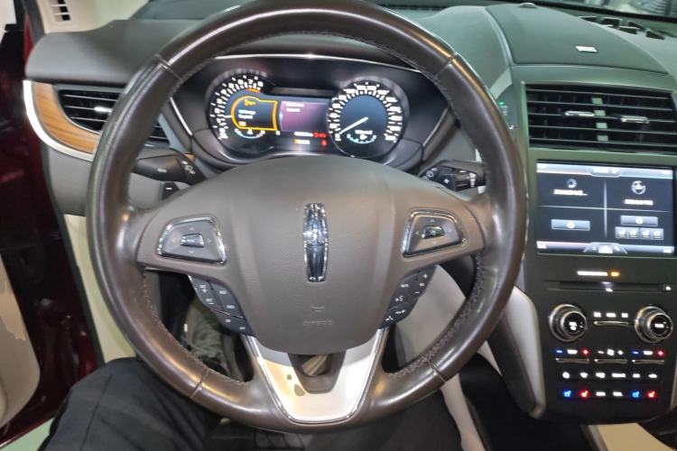 Used Lincoln MKC 2014 2.0T Four-Wheel Drive Luxury Edition
