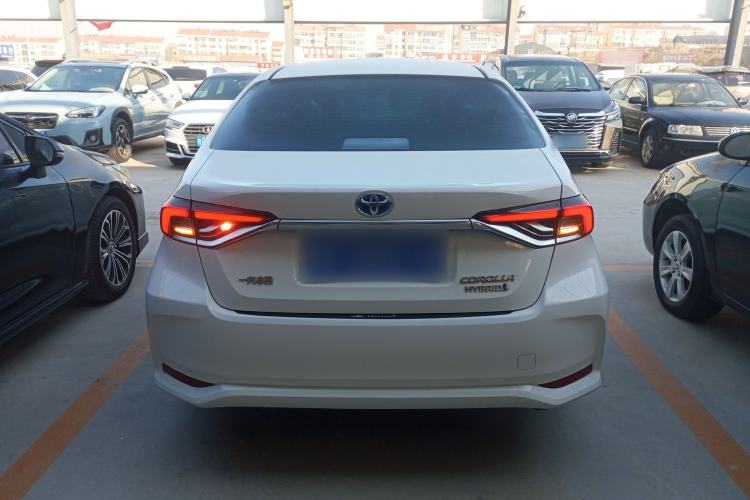 Used Toyota Corolla 2021 Dual-Motor 1.8L E-CVT Elite Edition