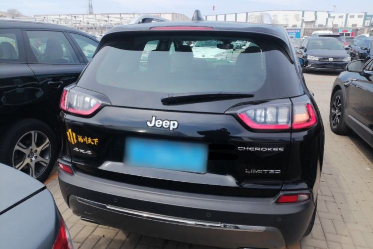 Used Jeep Cherokee 2019 2.0T Four-Wheel Drive Exclusive Edition China V
