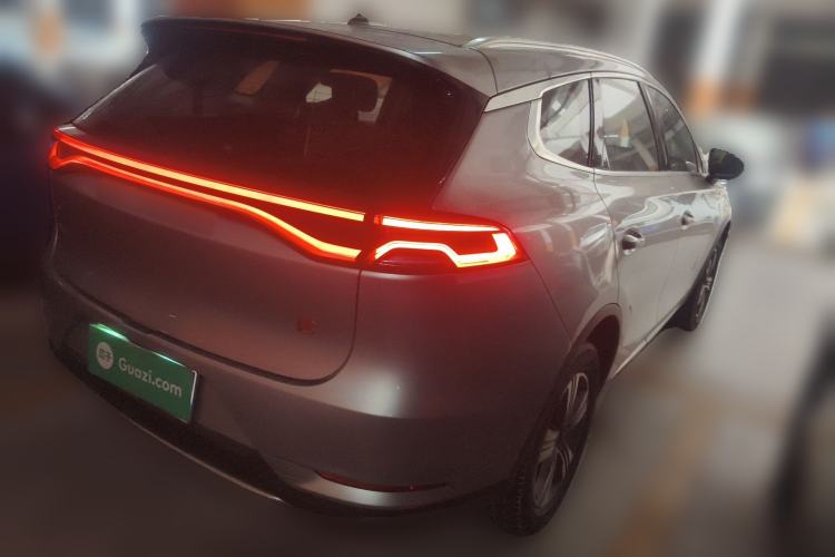 Used BYD Tang 2018 2.0T Automatic SmartConnect Luxury 7-Seater China V Emission Standard
