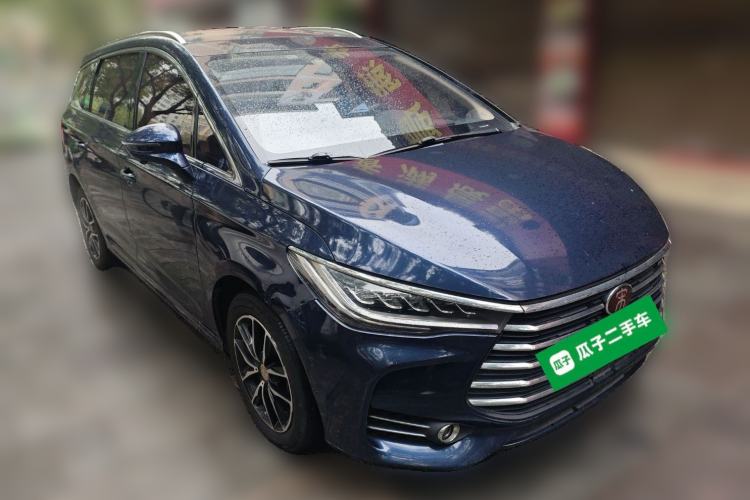Used BYD Song MAX 2018 1.5T Automatic Smart Connect Elite Model with 6 Seats
