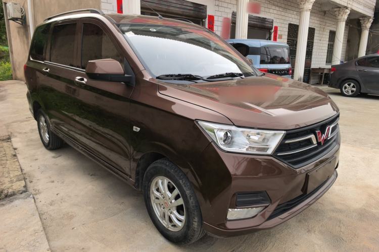 Used Wuling Hongguang 2018 1.5L S Standard Version L2B Front Right 45 Deg