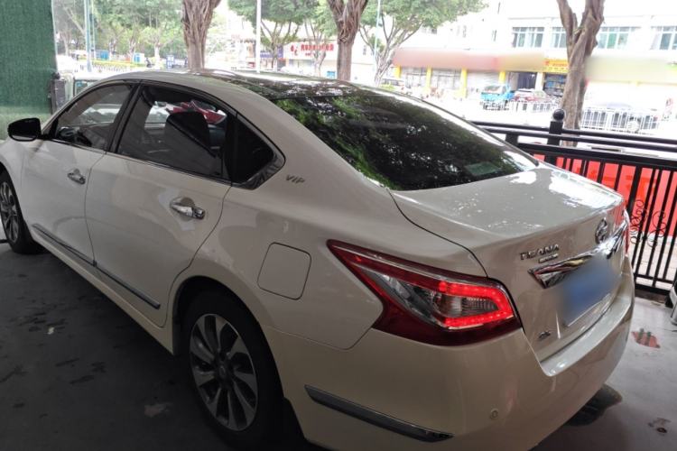 Used Nissan Teana 2014 Duke 2.5L XV Deluxe Edition Exterior 2