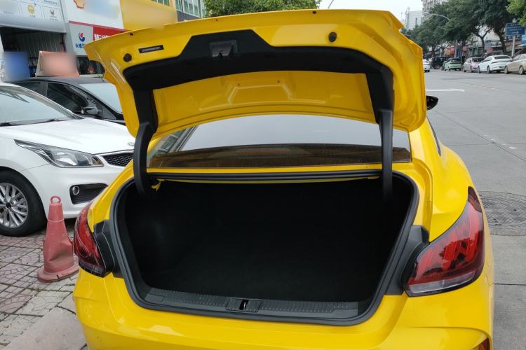 Used MG 5 2021 180 DVVT Manual Youth Luxury Edition Trunk