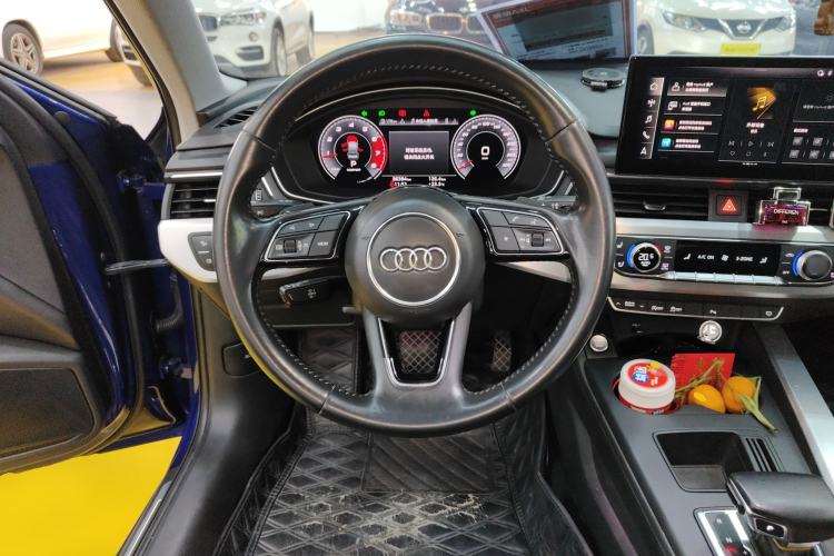 Used Audi A4L 2022 40 TFSI Luxury Dynamic Model