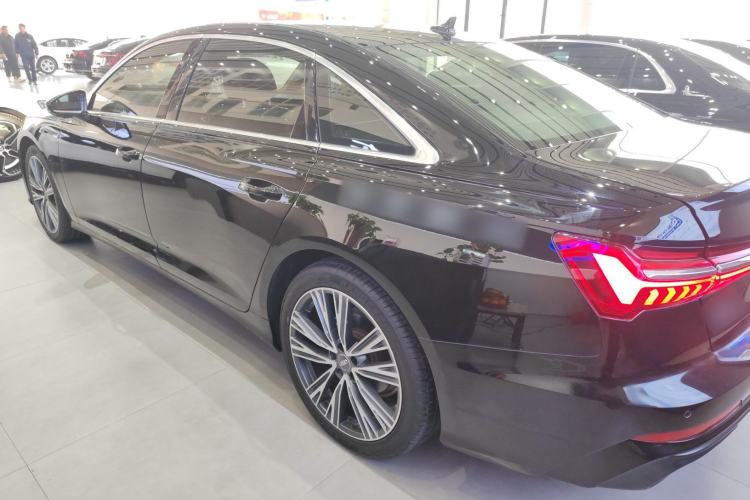 Used Audi A6L 2019 40 TFSI Luxury Dynamic Model
