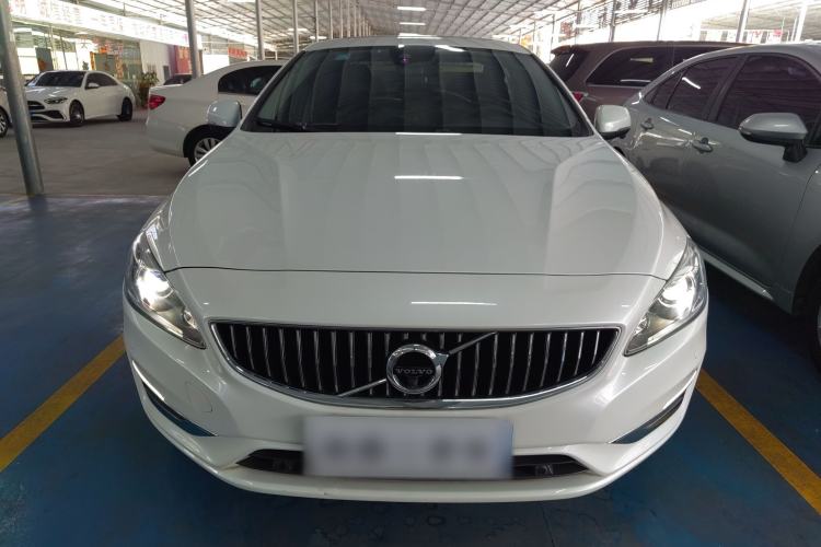 Used Volvo S60 2019 S60L T5 Smart Range Edition
