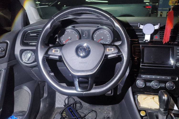 Used Volkswagen Golf 2015 1.4TSI Automatic Flagship Model
