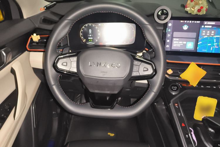 Used Lynk & Co 06 2023 Remix 1.5T Dynamic Halo
