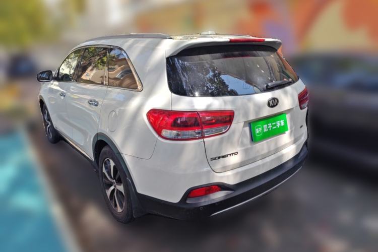 Used Kia Sorento 2015 Sorento L 2.4L Gasoline 4WD Elite Edition 7 Seats China V Emission Standard
