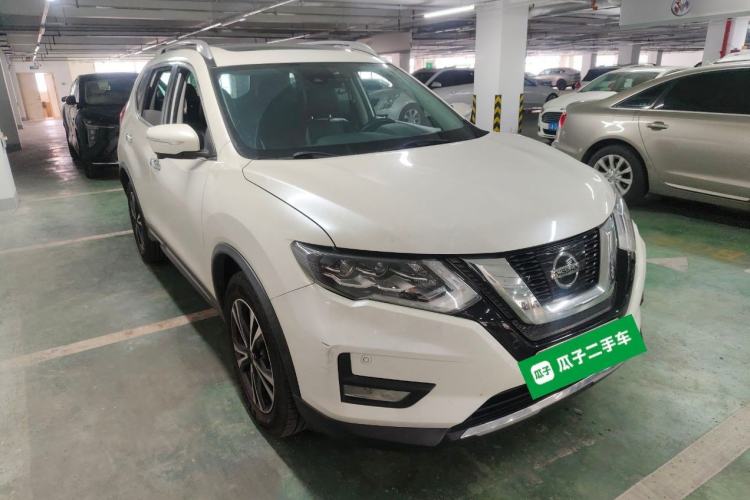Used Nissan X-Trail 2020 2.5L XL ITS CVT 4WD Deluxe Navigation Edition Front Right 45 Deg