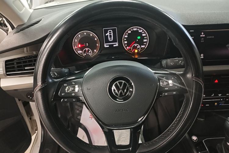 Used Volkswagen Lavida 2021 280TSI DSG Luxury Edition Steering Wheel