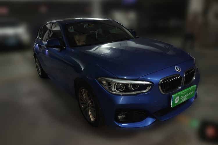 Used BMW 1 Series 2018 120i M Sport Package Front Right 45 Deg