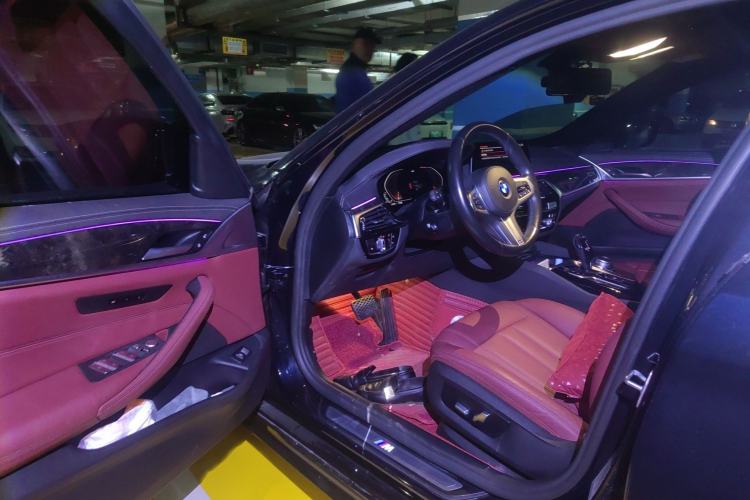 Used BMW 5 Series 2020 530Li Leading Model M Sport Package