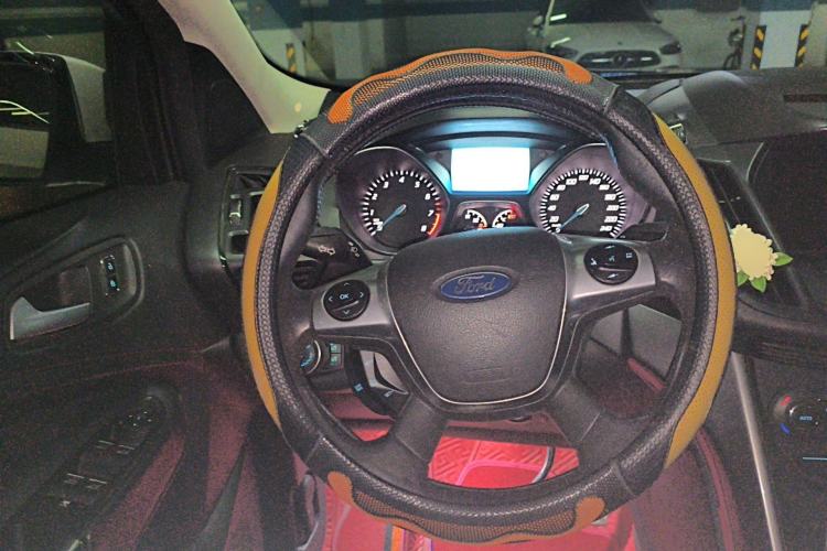 Used Ford Kuga 2015 1.5L GTDi Four-Wheel-Drive Elite Model
