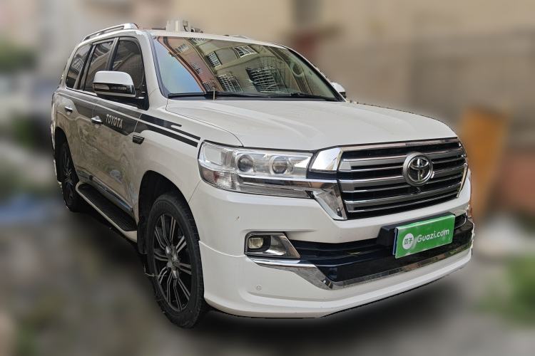 Used Toyota Land Cruiser 
