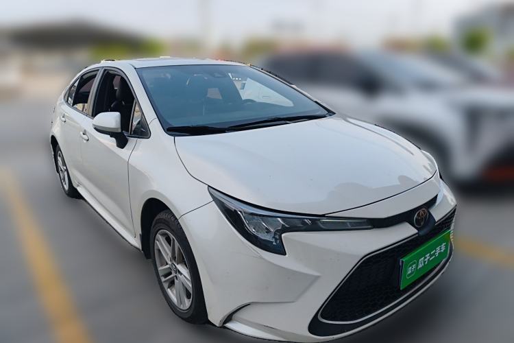 Used Toyota Levin 2019 185T CVT Luxury Edition China VI Standard Front Right 45 Deg