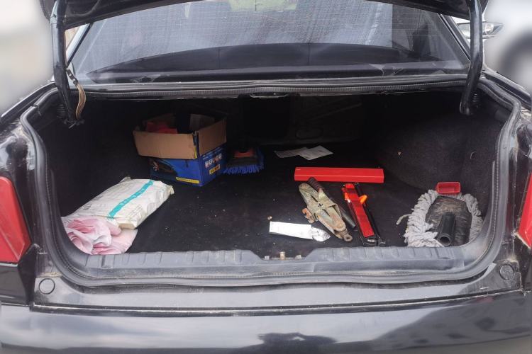 Used Volkswagen Santana Vista 2008 1.8L Manual Comfort Edition Trunk