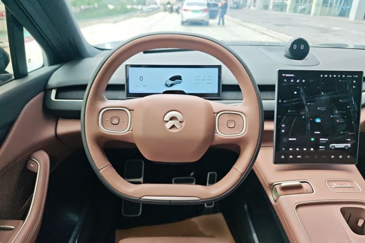Used Nio ES8 2024 100kWh Steering Wheel