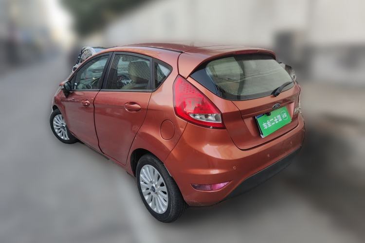 Used Ford Fiesta 2011 Hatchback 1.5L Automatic Fashion Edition
